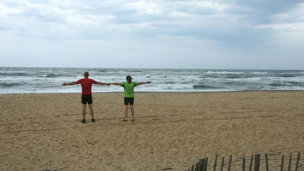 Wir haben den langen Strand zwischen Sète und Cap d'Agde für uns allein - allerdings war's kühl und windig ...